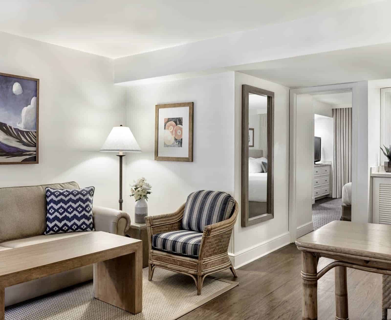 Phoenix Resort Guest Suites Arizona Grand Resort & Spa