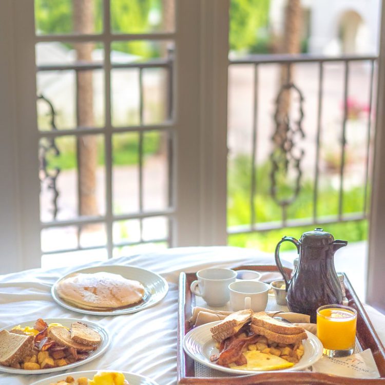 Breakfast on the bed at Arizona Grand Resort