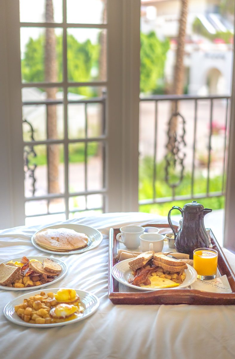 dining-at-our-phoenix-resort-arizona-grand-resort-spa